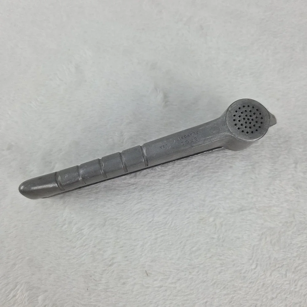 Vintage Ekco Flavorit Aluminum Garlic Onion Juicer Press USA Kitchen Utensil